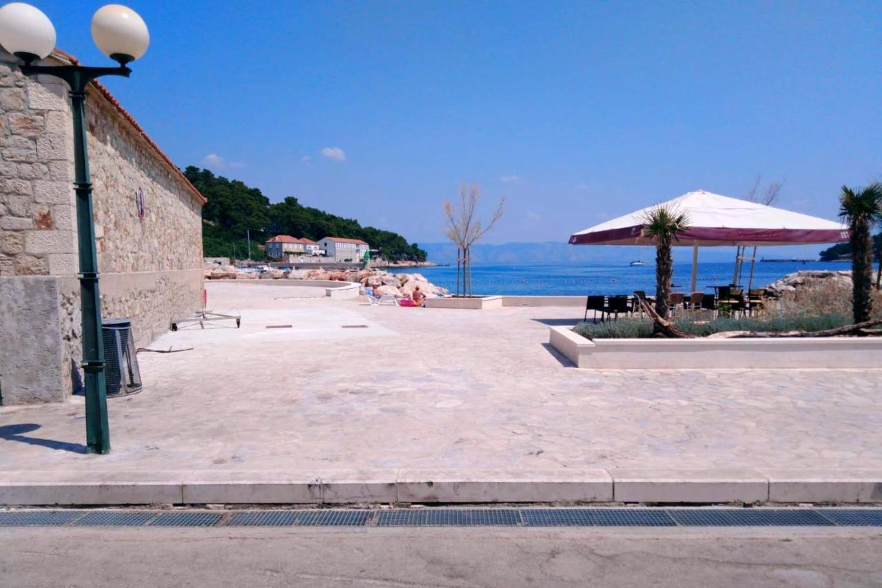 Vrbanj Holiday House With A Parking Space Svirce, Hvar - 17682 מראה חיצוני תמונה
